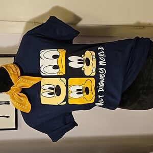 Walt Disney World Faces Tee L